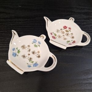 Pair of Vintage Tea Bag Tidies , Floral Teapot Spoon Rests, Tea Accessories